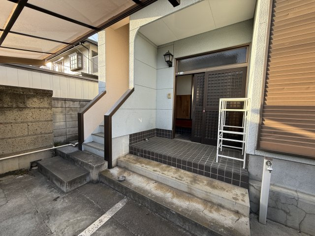 【エントランス】