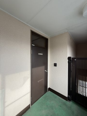 【玄関】