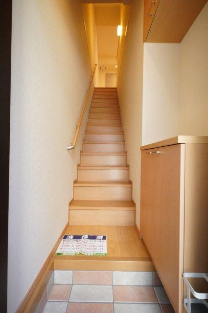 メゾンオルテの玄関