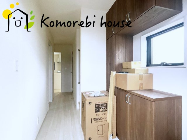 さいたま市西区二ツ宮　新築一戸建て　リーブルガーデン　06の玄関|26.9.7