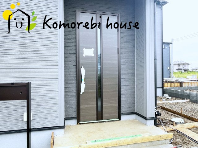 さいたま市西区二ツ宮　新築一戸建て　リーブルガーデン　06の玄関|26.9.7