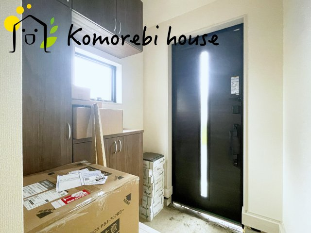 さいたま市西区二ツ宮　新築一戸建て　リーブルガーデン　06の玄関|26.9.7