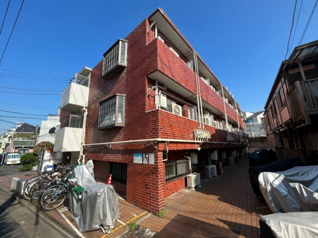 パステル小山