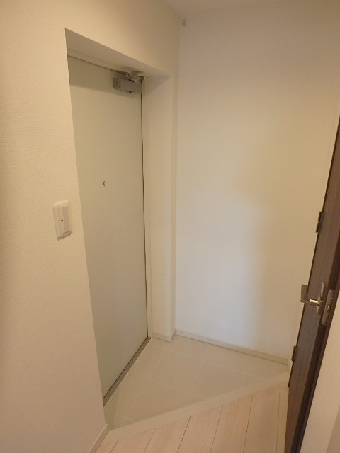 XEBEC大鳥居ASYLCOURTの玄関|34931632_12.jpg