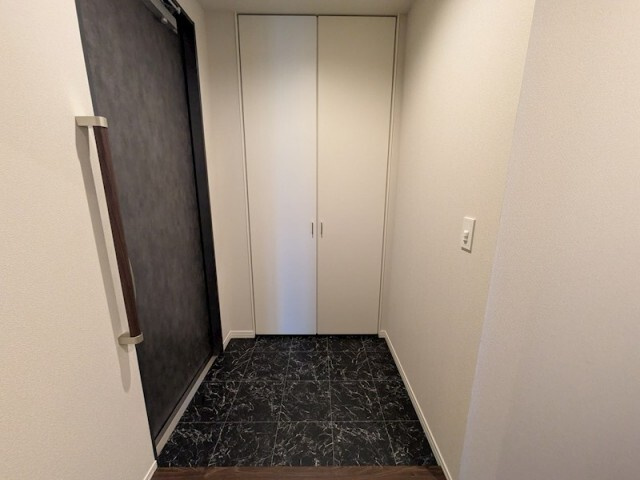 マウロア碑文谷の玄関|74041507_8.jpg