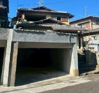 和泉市王子町　中古戸建の駐車場