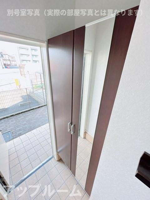 パストラルAの玄関