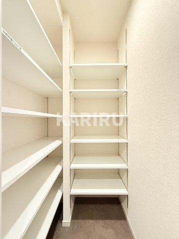 アーバネックス谷町四丁目の収納