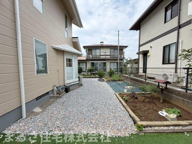 生目台西4丁目　中古戸建の庭