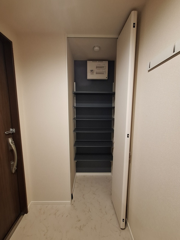 領家プライムコートⅠの玄関