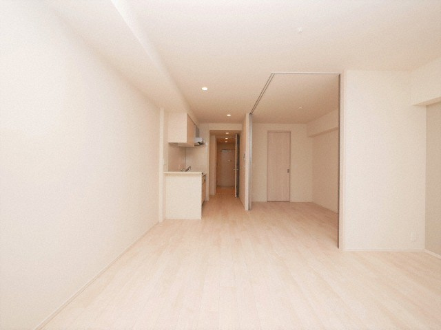 OPUS RESIDENCE SHINSAIBASHI SOUTHの居間・リビング