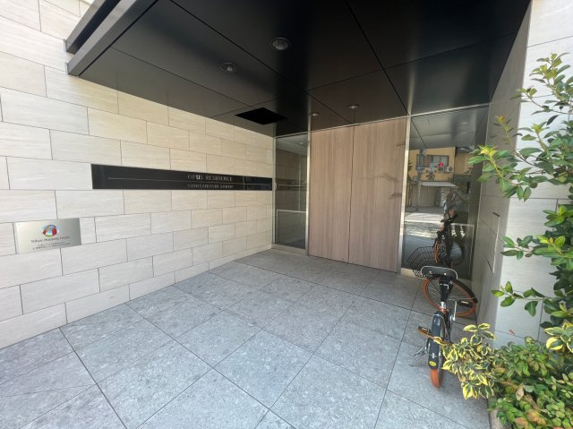 OPUS RESIDENCE SHINSAIBASHI SOUTHのエントランス