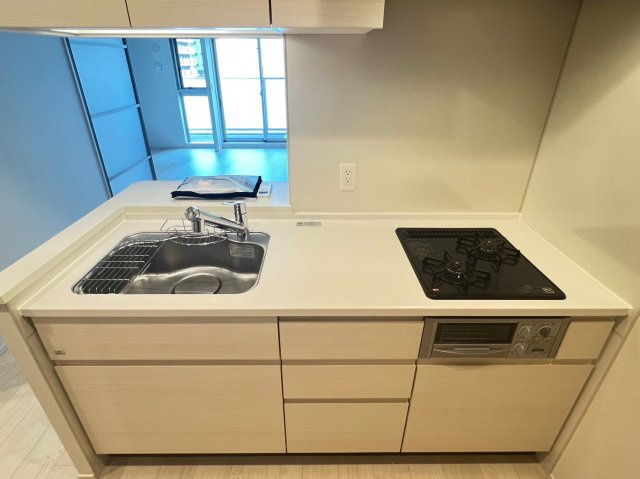 OPUS RESIDENCE SHINSAIBASHI SOUTHのキッチン