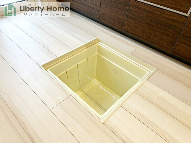 牛久市南7丁目17期　新築戸建のキッチン|同形状・同仕様
