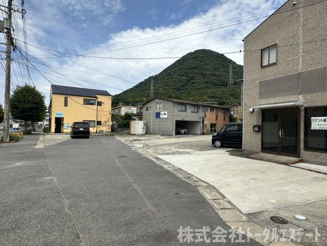京王ホールⅠ　テナントの駐車場