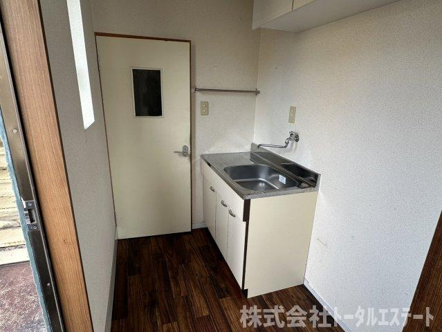 京王ホールⅠ　テナントのキッチン