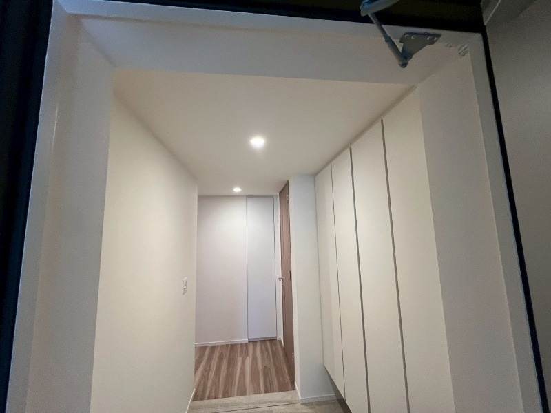 HARUMI FLAG PARK VILLAGE E棟の玄関|74314062_8.jpg