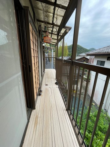 中古戸建・中古住宅　桐生市境野町1丁目　境野小学校・境野中学校のバルコニー
