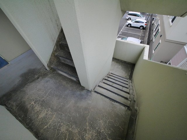 プリオール大安寺のその他共用部分|非常階段です