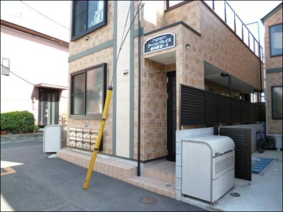 アーバンプレイス東中野ⅢAのエントランス