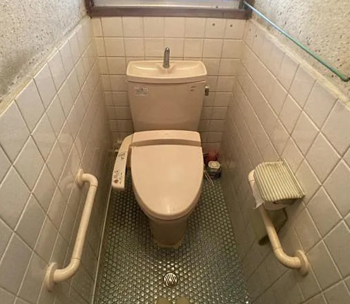 藤井寺市惣社２丁目の中古一戸建のトイレ|トイレも気になるポイント