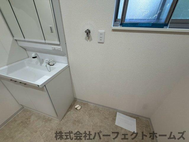 茄子作北町戸建の設備|洗濯機置場です