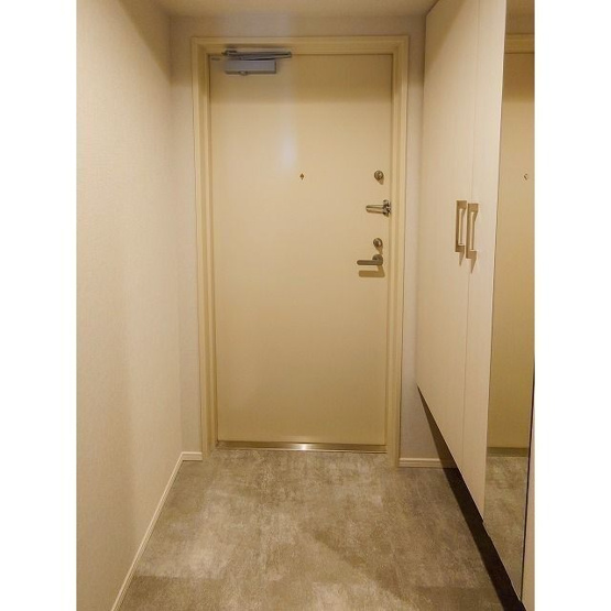 【玄関】