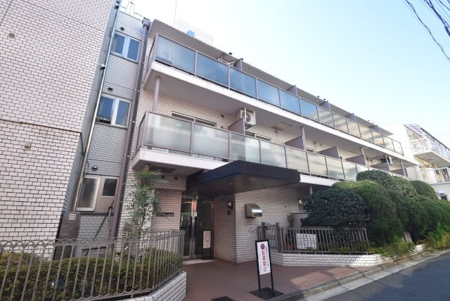 【現況写真】 | 吉祥寺ビューハイツ | 外観と前面道路の様子。～即日のご見学可能～　お問合せはお気軽にどうぞ。
