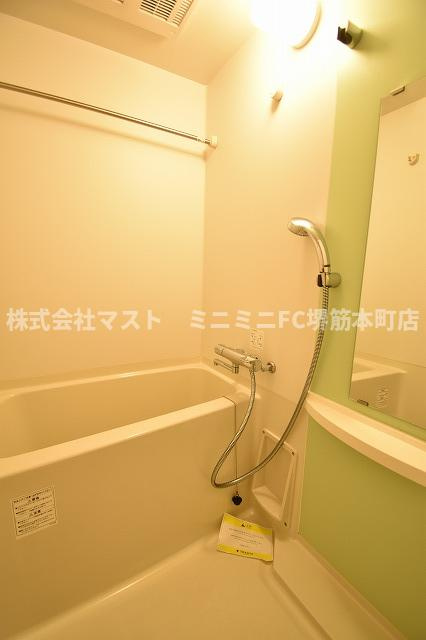 エスリード天神橋筋六丁目の浴室