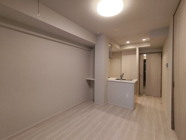 ネベル横浜関内の居間・リビング