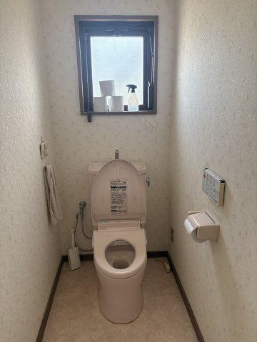植田町南町二丁目 中古一戸建てのトイレ