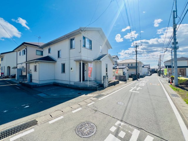 高崎市三ツ寺町の前面道路含む現地写真|閑静な住宅地◎