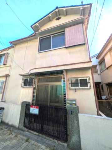 蓬川町の外観|LDKと隣接の洋室　間仕切りを開放すれば計11.25帖のスペースに