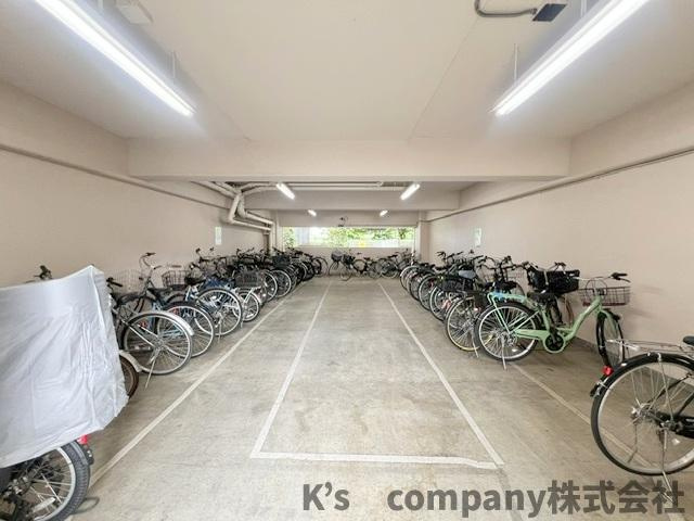 ◎茅ヶ崎市今宿　第一ハイツ茅ヶ崎の駐輪場|駐輪スペース◇