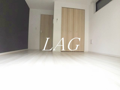 【居間・リビング】 | ルッシェロ平井 | 洋室のお部屋です。