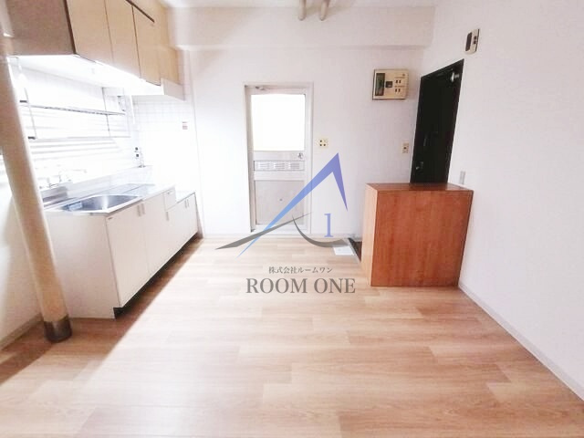日の本ビルの居間・リビング|洋室のお部屋です。