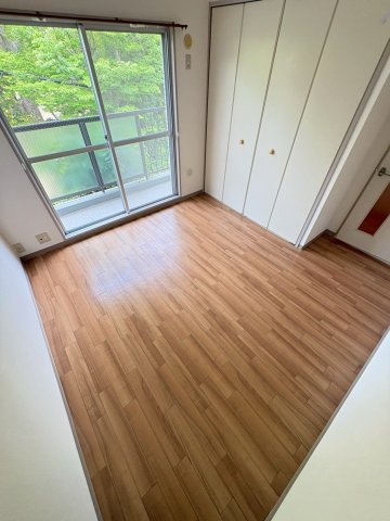 ヴォーン武庫山の居間・リビング