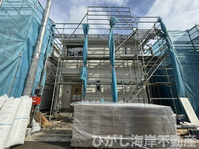 藤沢市城南２丁目　　新築戸建　全７棟の外観|6月8日撮影　建築中　現地外観