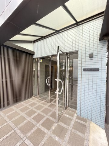 フラタニティ赤羽のエントランス|51439958_11.jpg