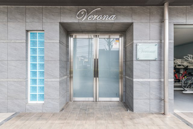 Ｖｅｒｏｎａ王子神谷Ｌｕｓｓｏのエントランス|28740479_16.jpg