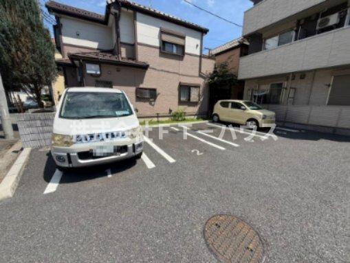 GRAND SOLEIL Ⅵの駐車場