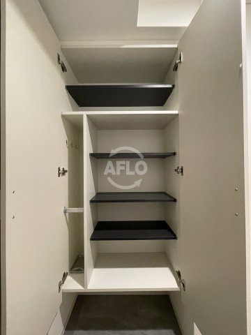 セレニテ難波グランデシュッドの収納|セレニテ難波グランデシュッド　シューズボックス