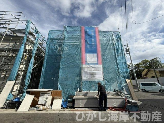 藤沢市城南２丁目　　新築戸建　全７棟の外観|6月8日撮影　建築中　現地外観