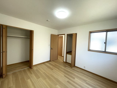 【洋室】 | 茅ヶ崎市菱沼１丁目１棟☆４ＬＤＫリフォーム中古戸建