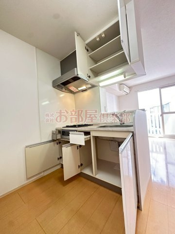 ベアーレ高屋敷のキッチン