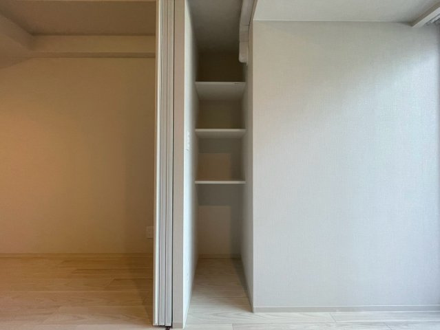 アーバネックス天満橋Frontの収納