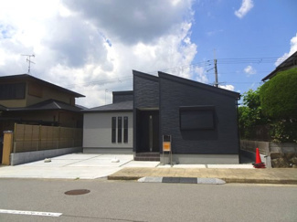 【外観】 | 川西市向陽台3丁目6の10　新築一戸建て