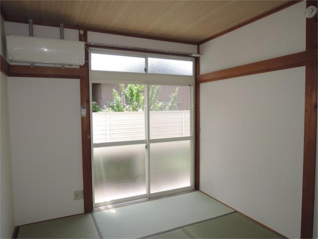 コーポサンライズの和室