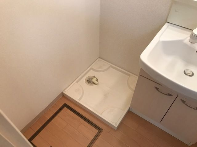 ＣｈｅｒＶｅｒｇｅｒの洗面所