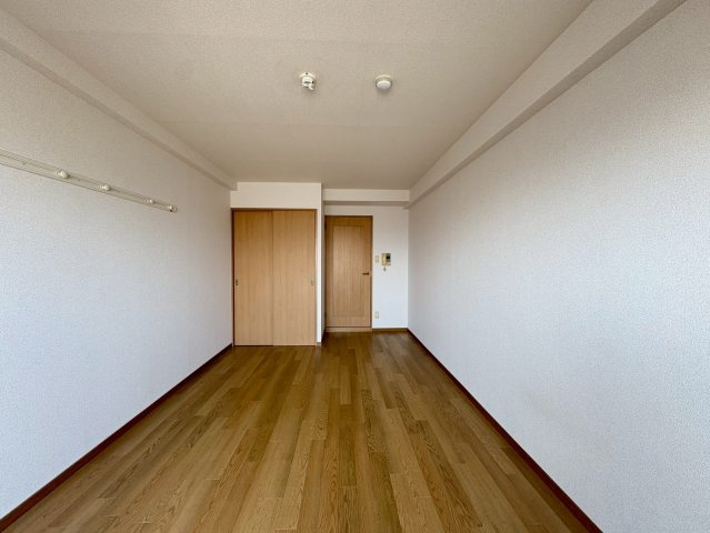 プリムヴェールの内装|異なる間取の写真です。